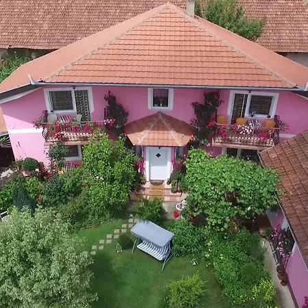 Ξενοδοχείο με διαμερίσματα Biser 3*